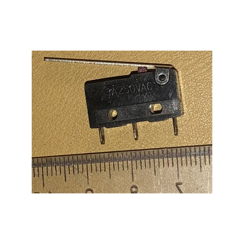 Mini micro switch (SPDT) on-on