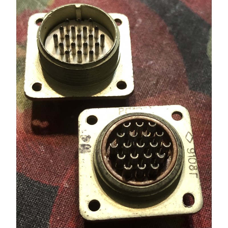  PC19TB Russian 19pin male flange connector