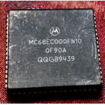 MC68EC000FN10    Motorola