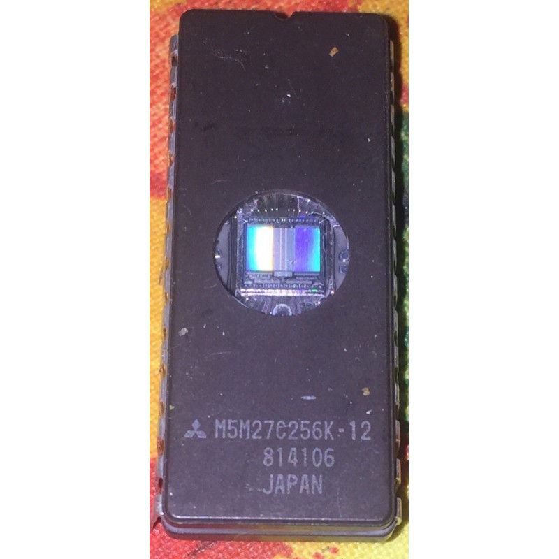 M5M27C256K-12    Mitsubishi