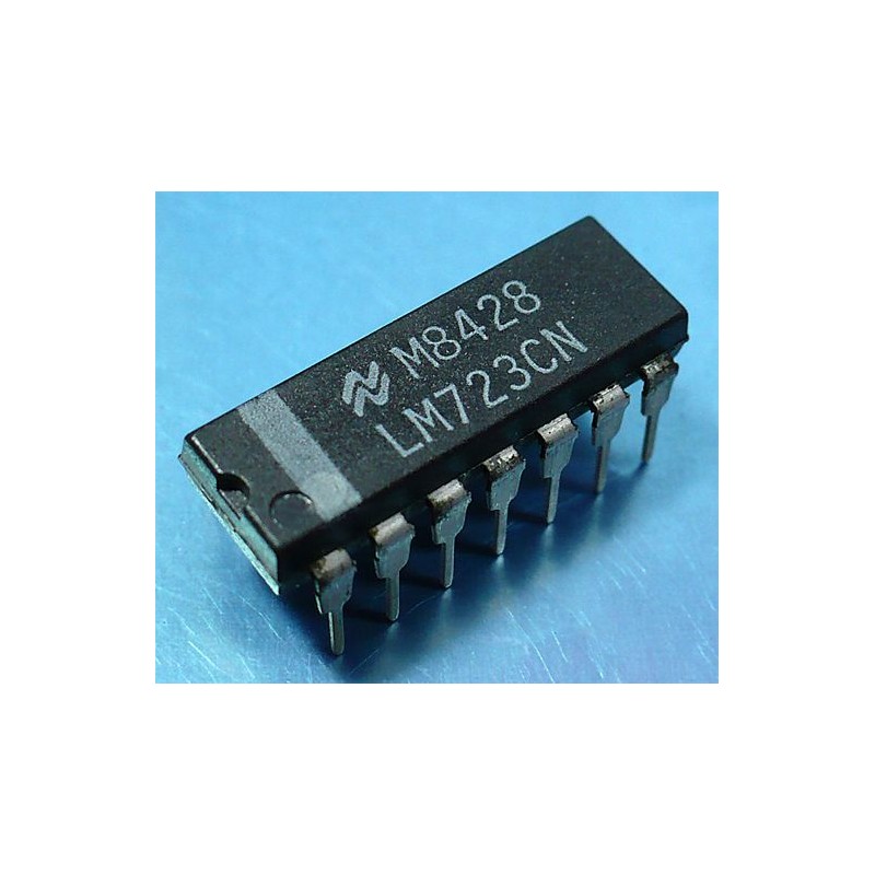LM723CN   NS