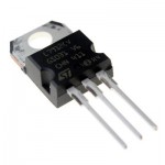 رگولاتور 7912