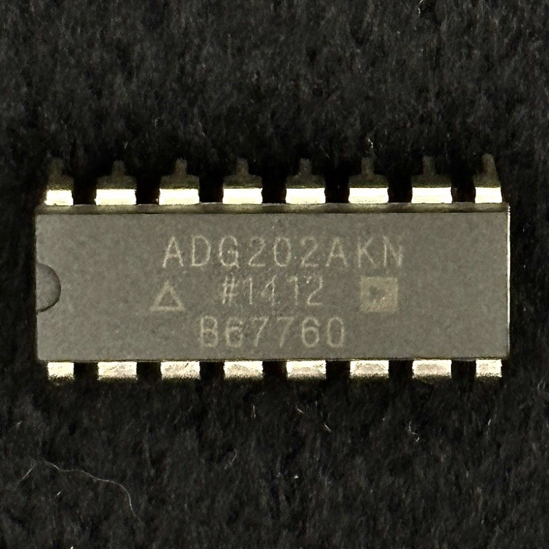 ADG202AKN