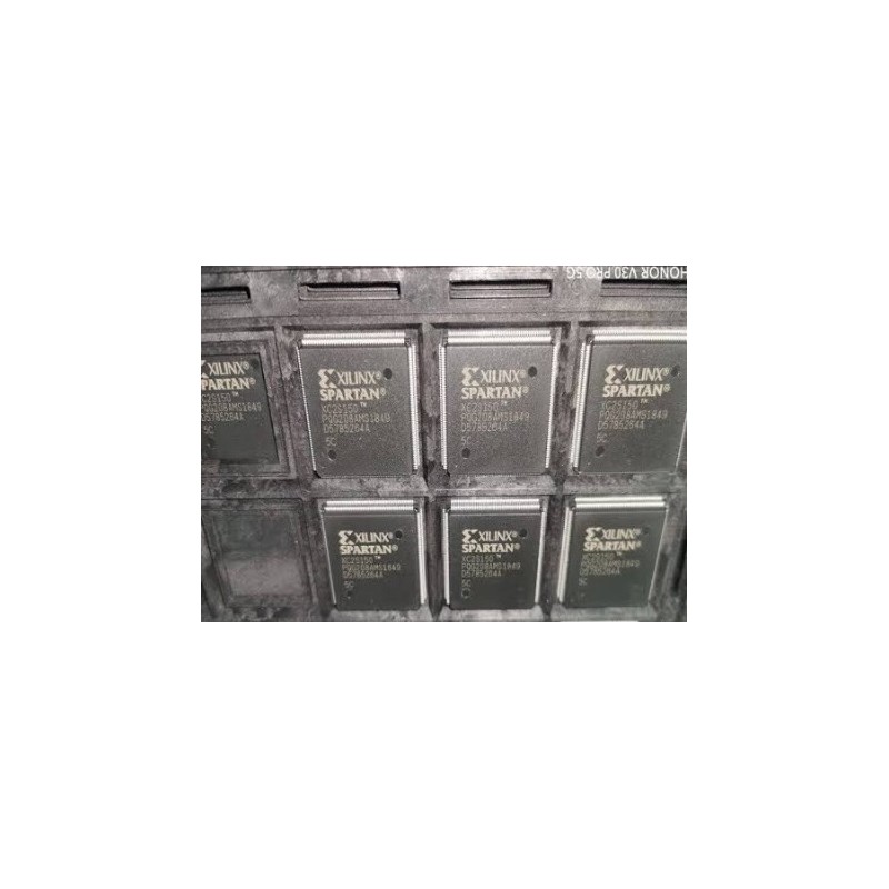 XC2S150-PQG208AMS-5C